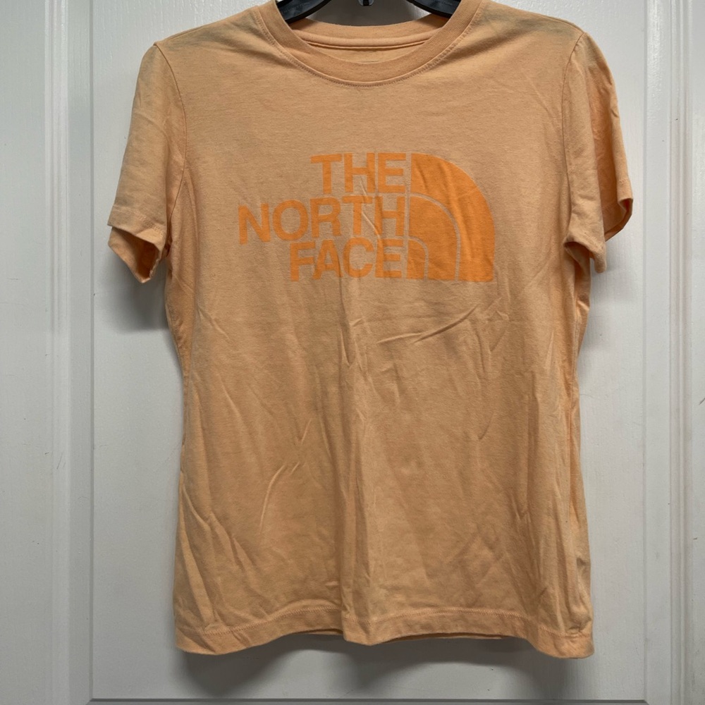 The North Face Peach T-Shirt with Logo- Size M